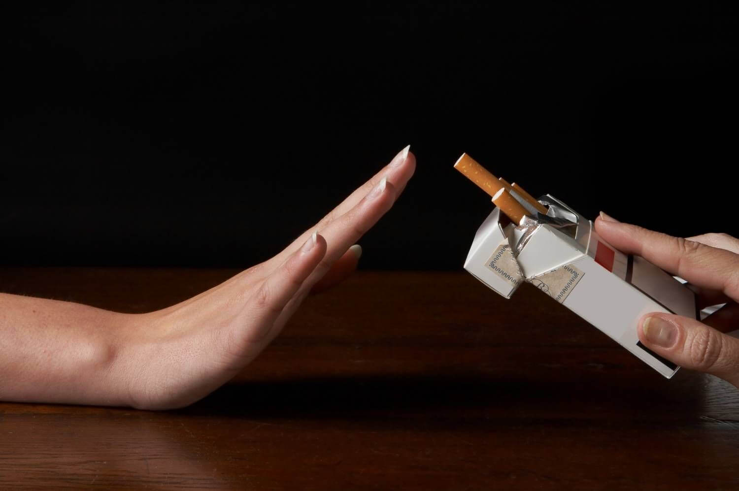 Đừng để thuốc lá hủy hoại cuộc đời bạn